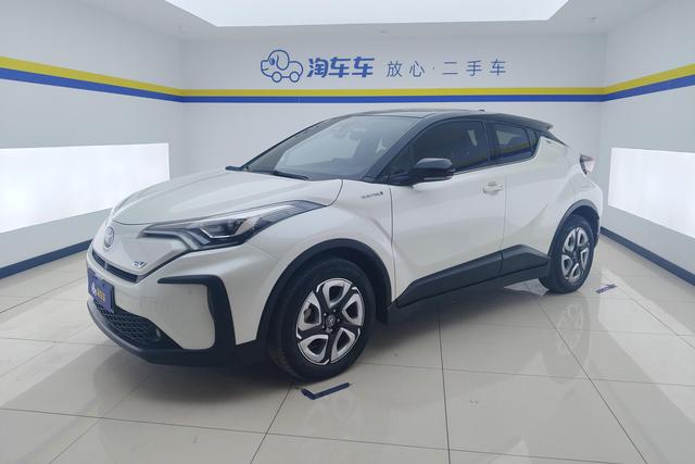 Toyota C-HR EV 2021 Белый из Китая, фото 2