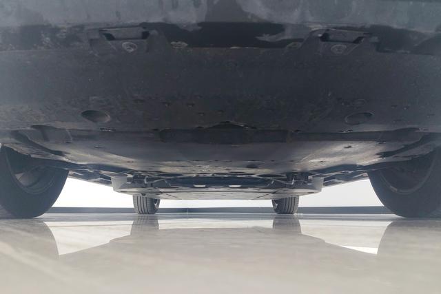 Toyota C-HR EV id 3857029 из Китая 12