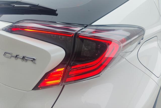 Toyota C-HR EV id 3857029 из Китая 17