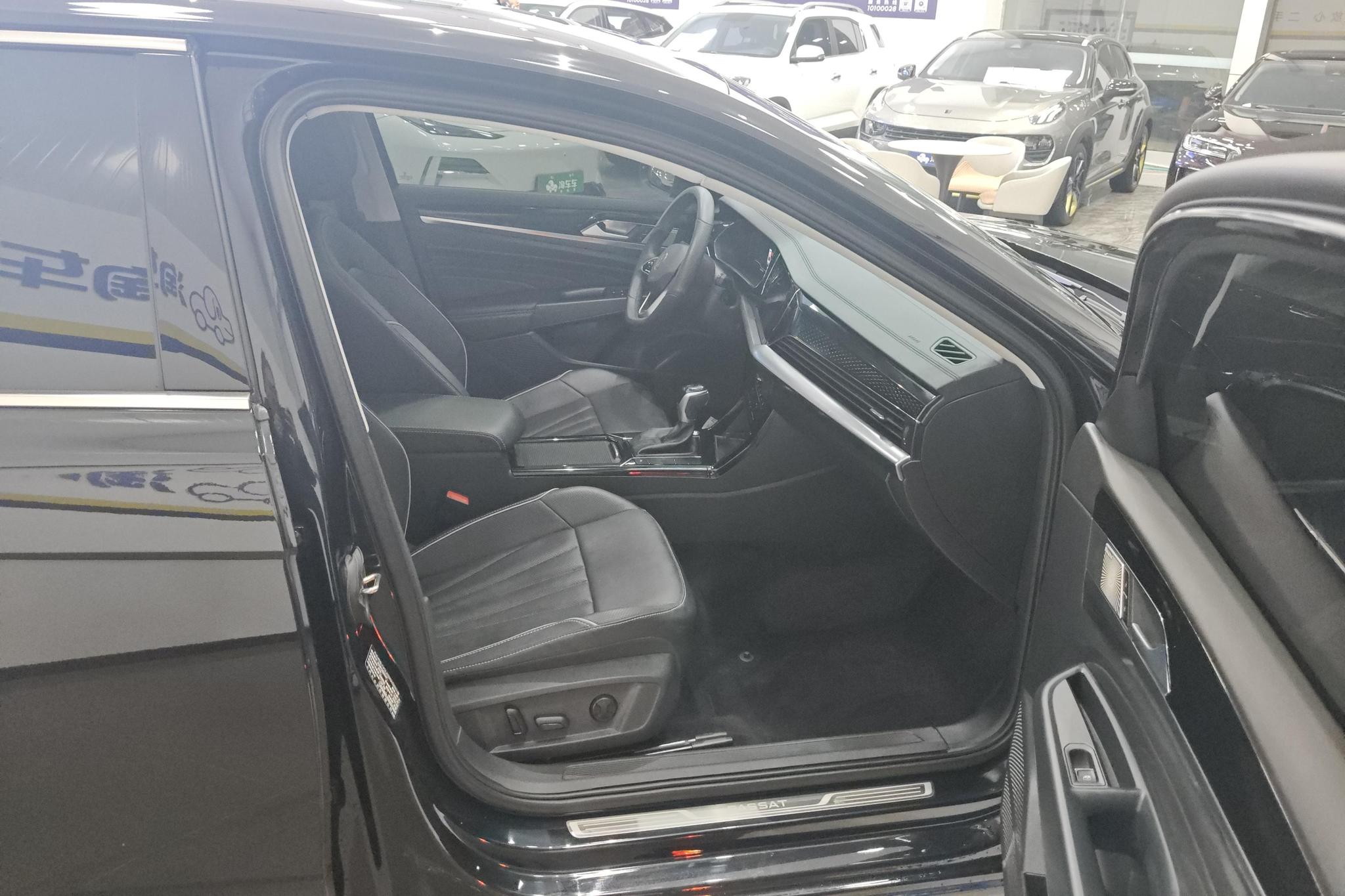 Volkswagen Passat 2024 330TSI Elite