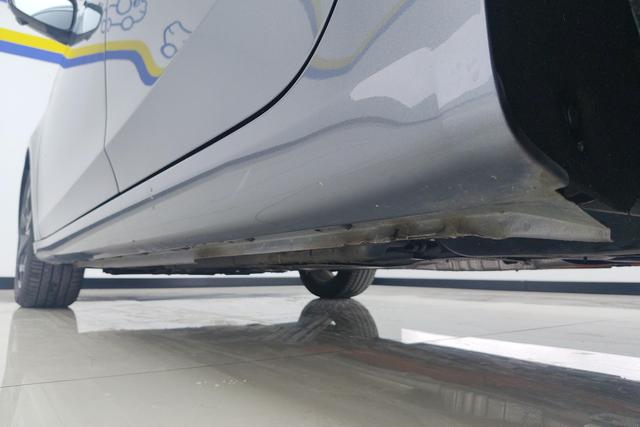 Roewe ei6 MAX Plug-in Hybrid 2020 — фото 7