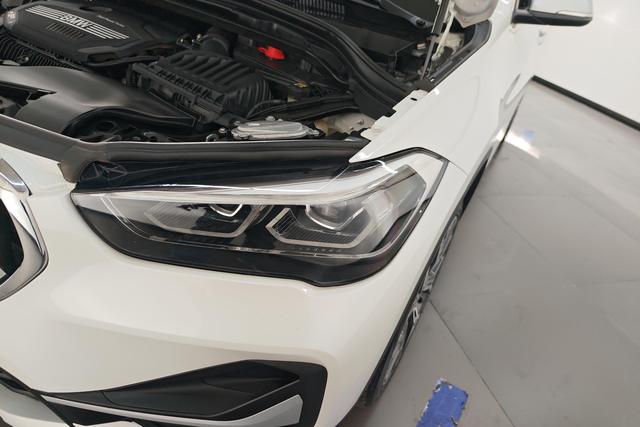 BMW X1 id 3824762 из Китая 9