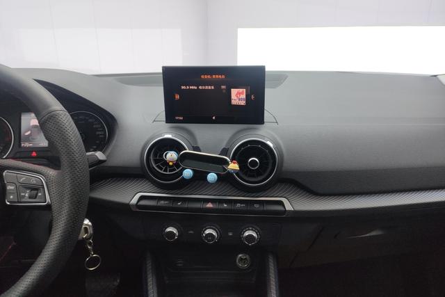 Audi Q2L 2020 Белый из Китая, фото 5