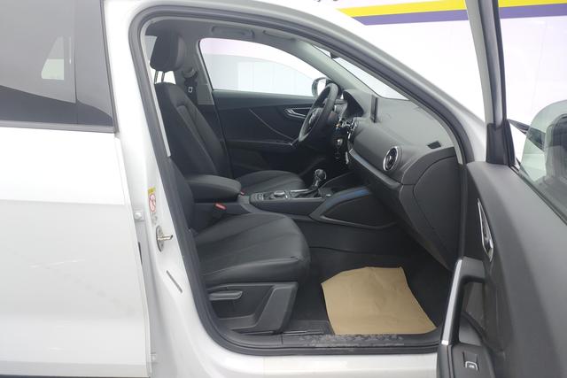 Audi Q2L id 3768946 из Китая 13