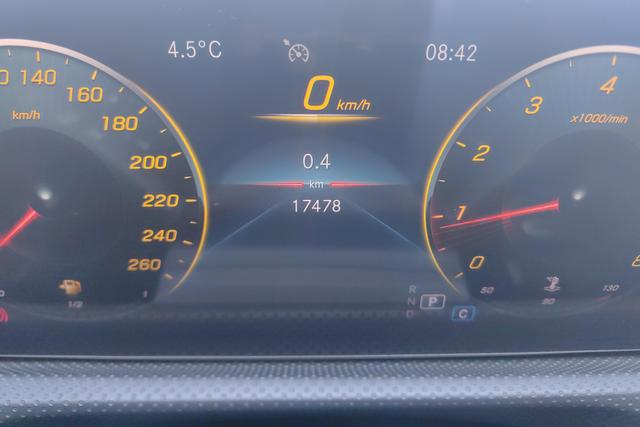 Mercedes-Benz A-Class 2022 A 200 L — фото 12