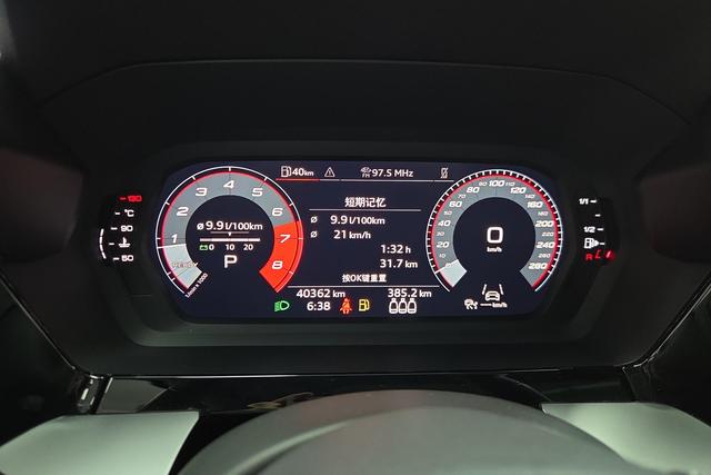 Audi A3 2022 Темно-серый из Китая, фото 3