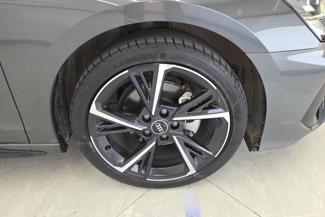 Audi A3 2022 Темно-серый из Китая, фото 6