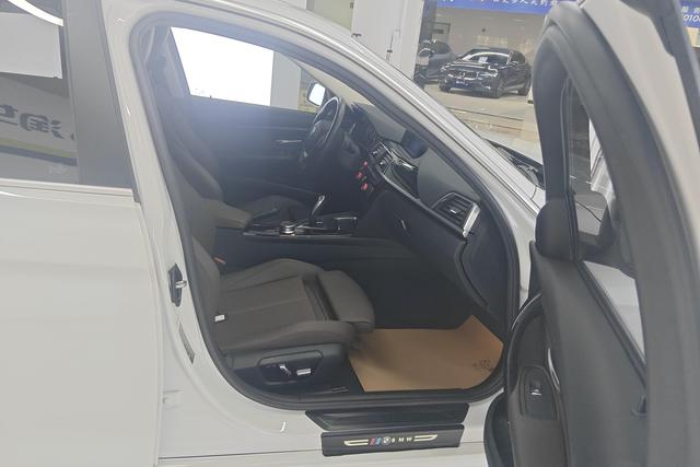 BMW 3 series 2019 Белый из Китая, фото 5