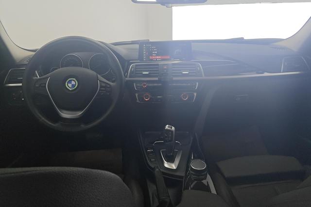 BMW 3 series id 3769316 из Китая 13