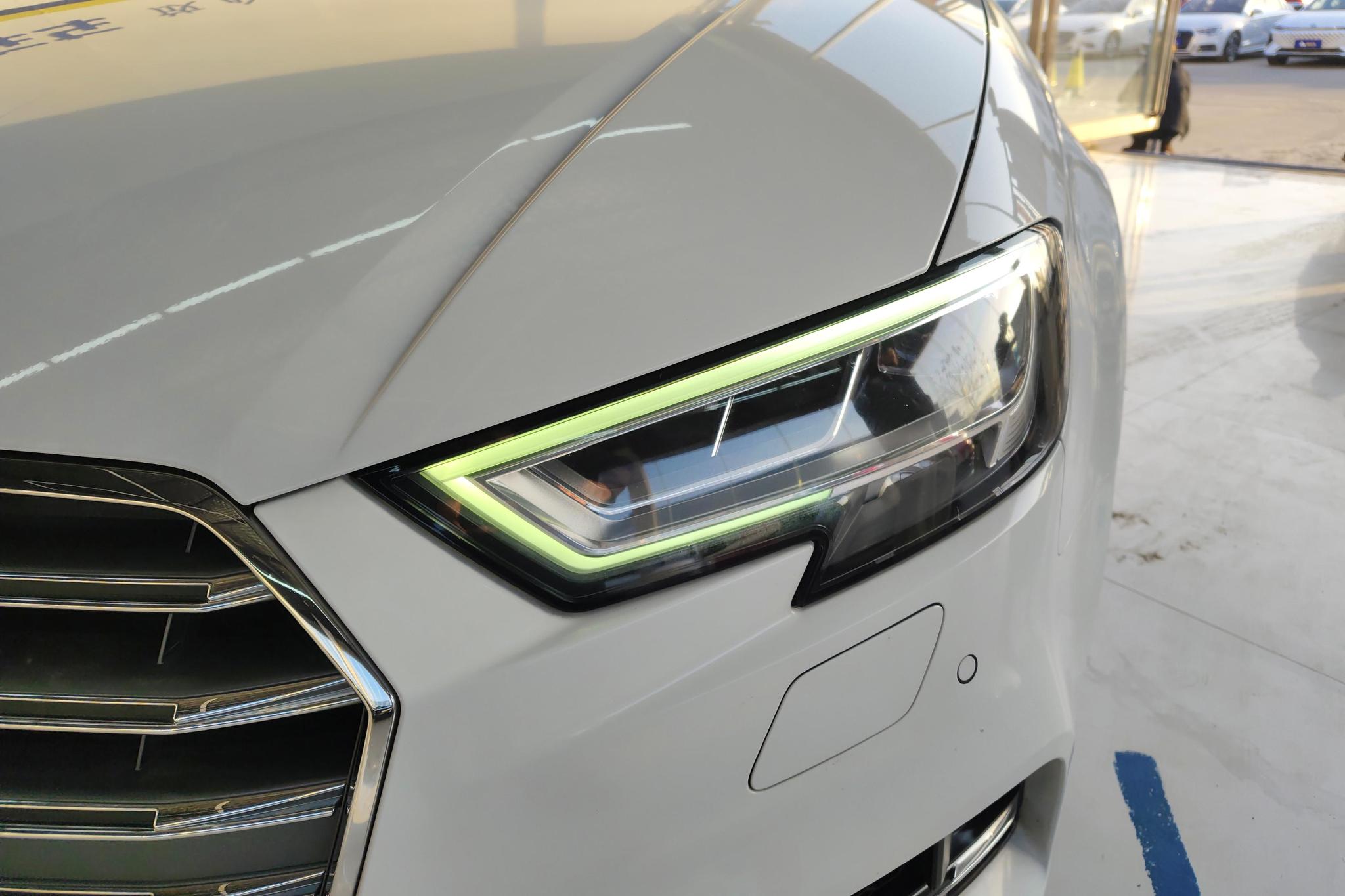Audi A3 2019 Limousine 35 TFSI Fashion VI