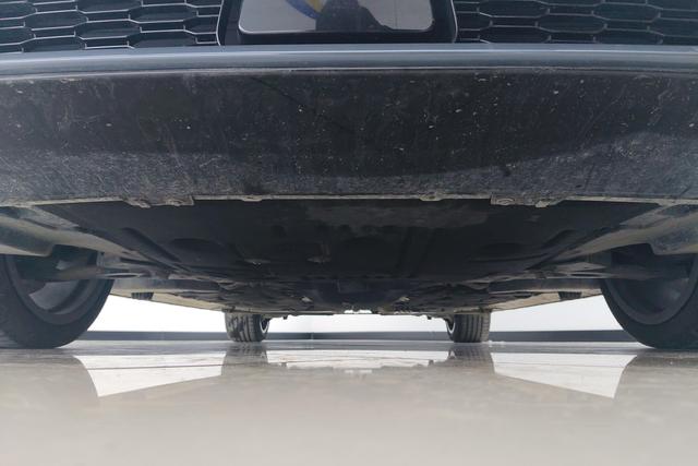 BMW 2 series (imported) 2024 Темно-серый из Китая, фото 4