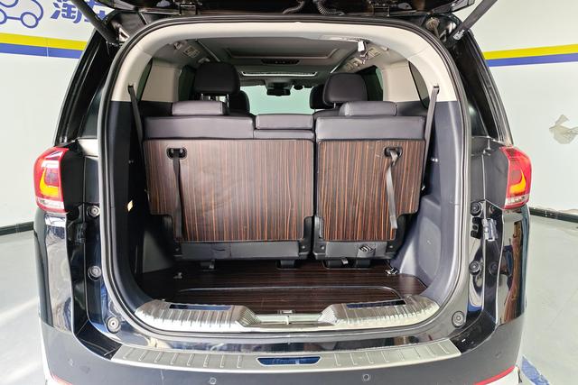 GAC Trumpchi Trumpchi M8 id 3810387 из Китая 8