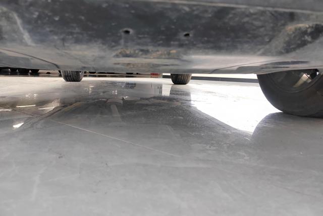 Hyundai Tucson 2023 Темно-серый из Китая, фото 6