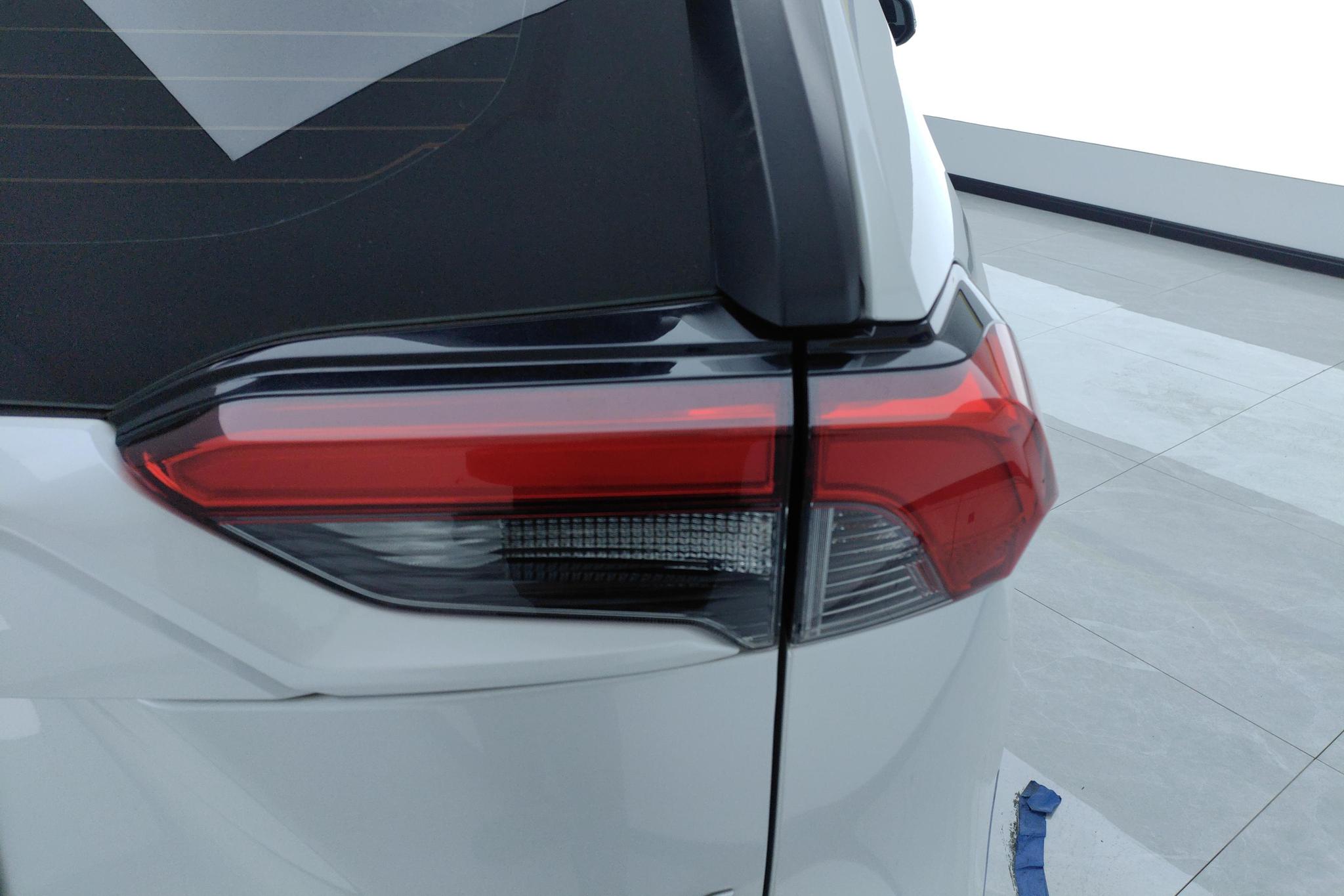Toyota RAV4 2022 2.0L CVT PLUS