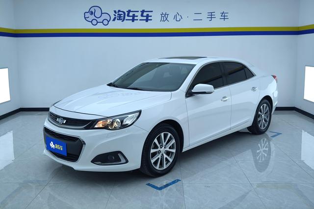 Chevrolet Malibu 2018 — фото 1