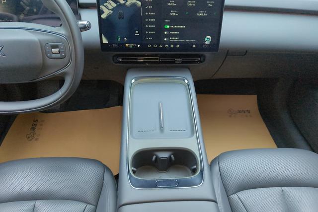 Xiaopeng Motors Xiaopeng P7+ 2024 Черный из Китая, фото 3