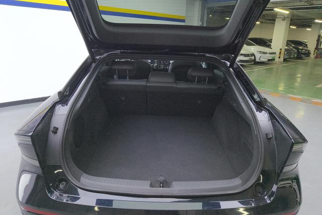 Xiaopeng Motors Xiaopeng P7+ 2024 Черный из Китая, фото 5