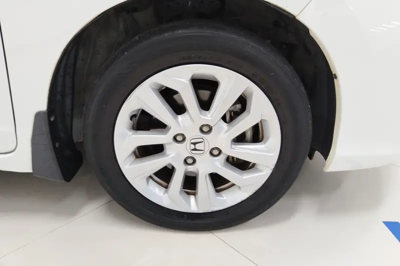 Honda Fit 1.5 L CVT — фото 6