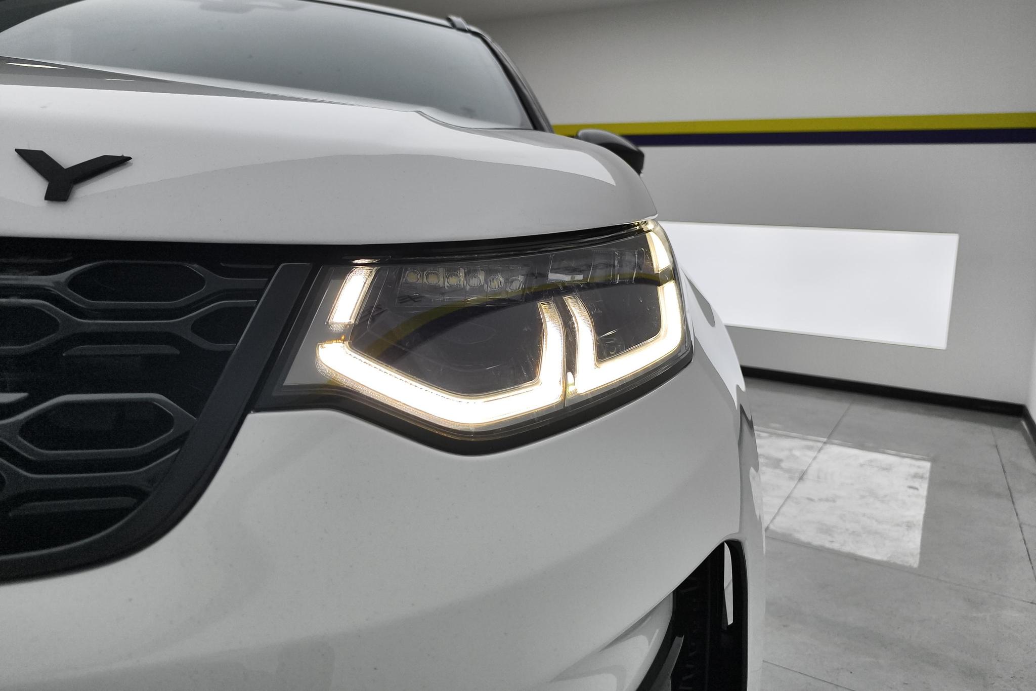 Land Rover Discovery Sport Sport 2023 249PS R-Dynamic SE 5 мест