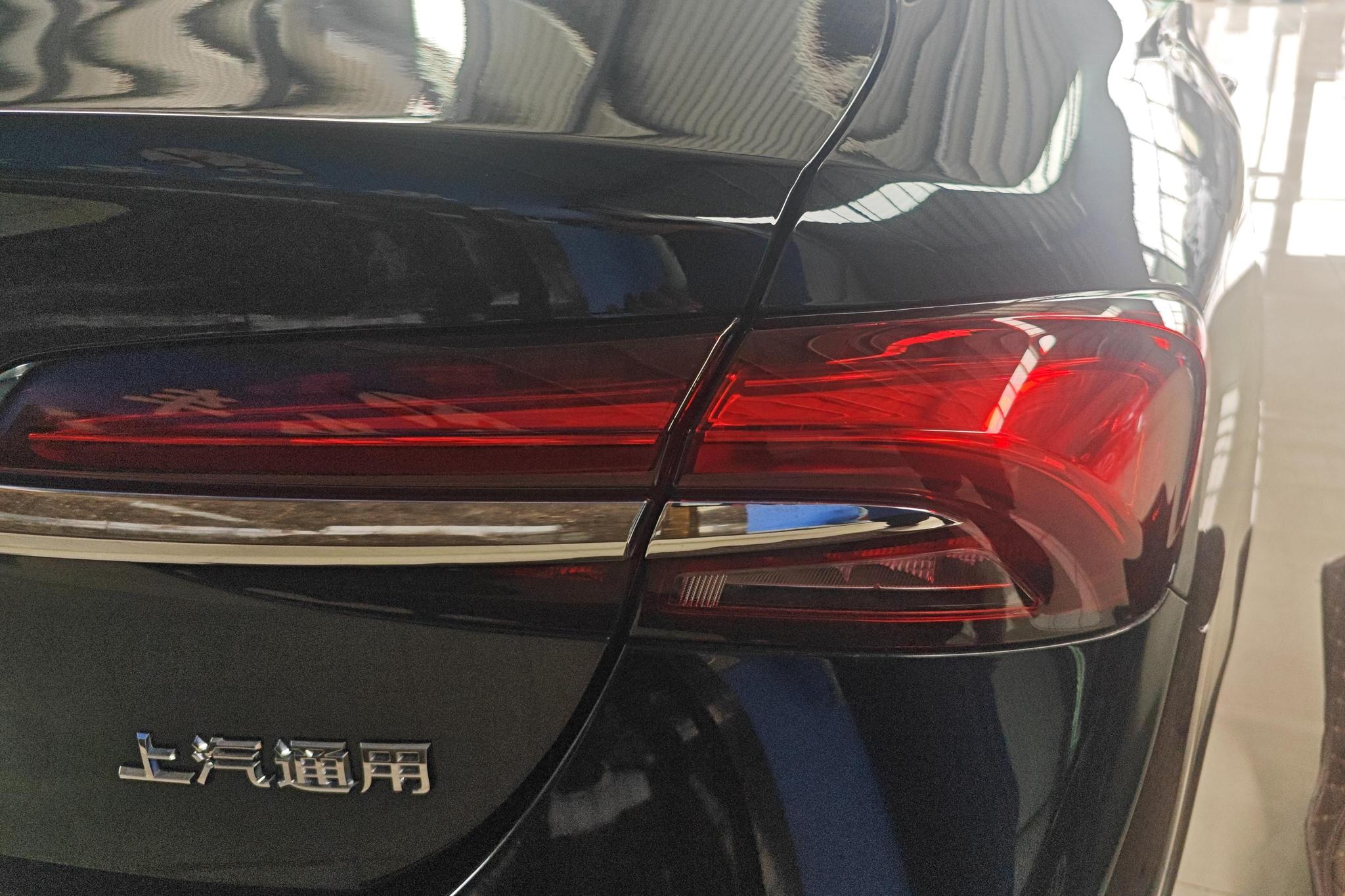 Buick LaCrosse 2021 652T Luxury