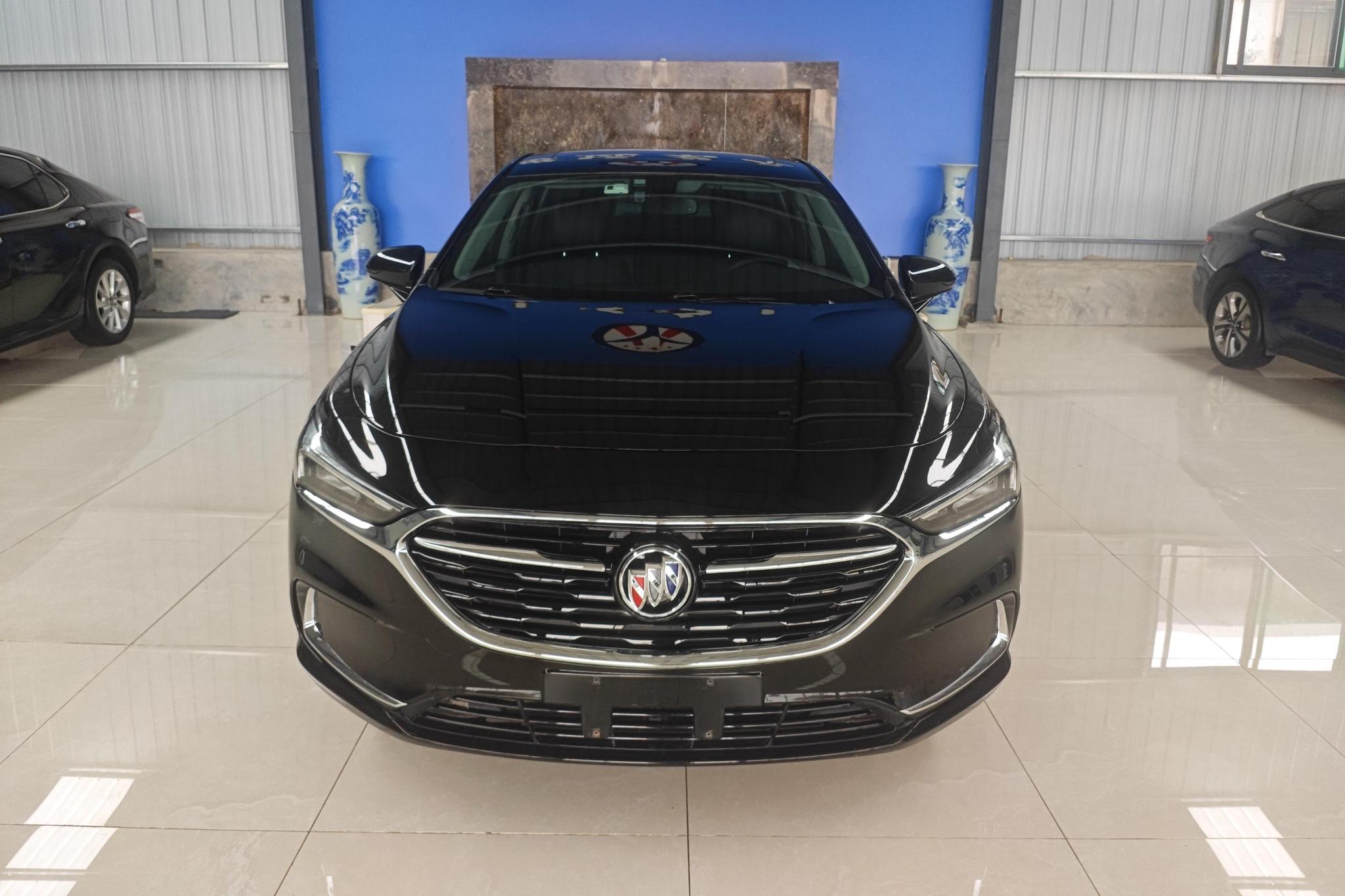 Buick LaCrosse 2021 652T Luxury