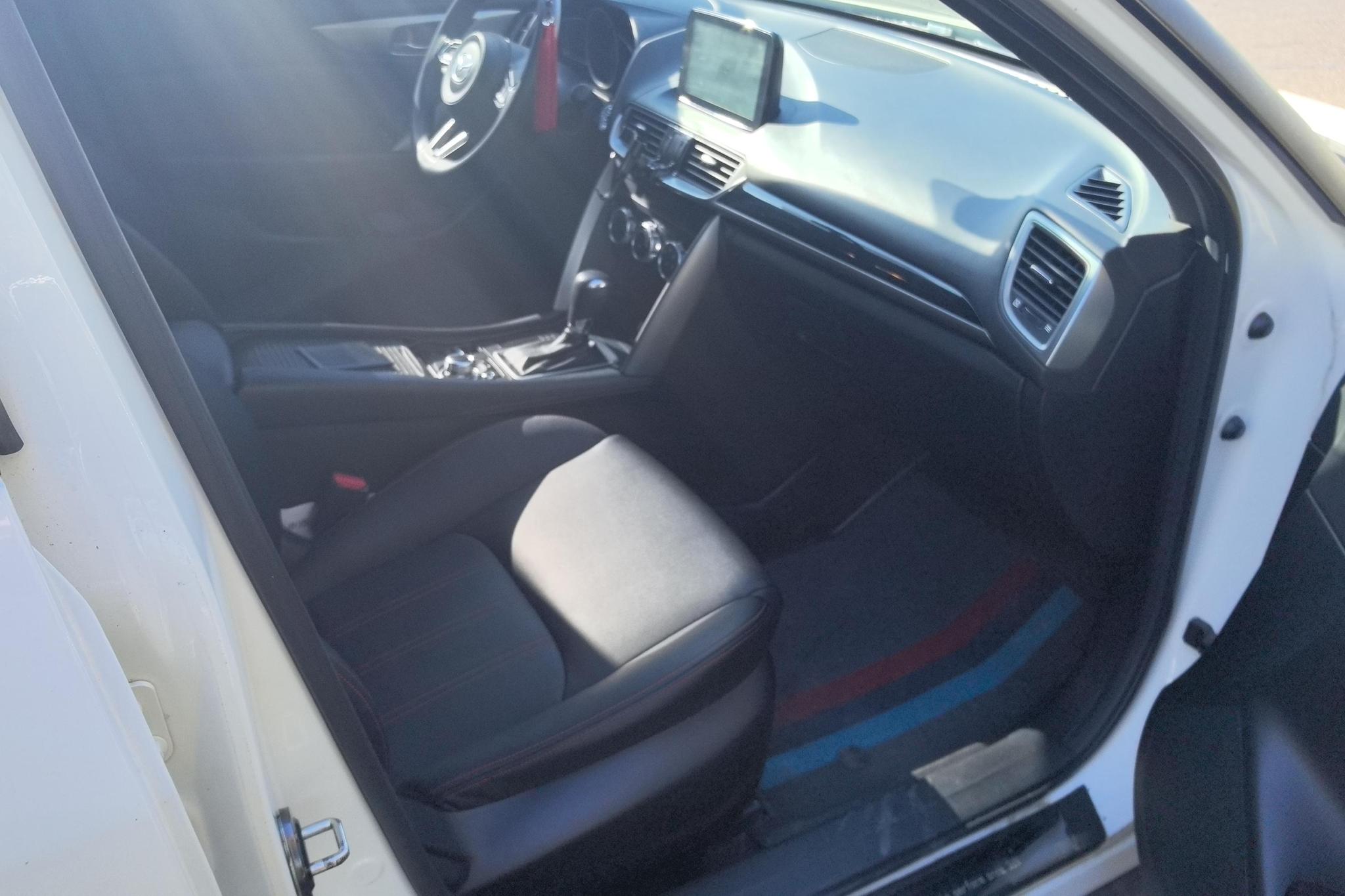 Mazda CX-4 2018 2.0L AT V