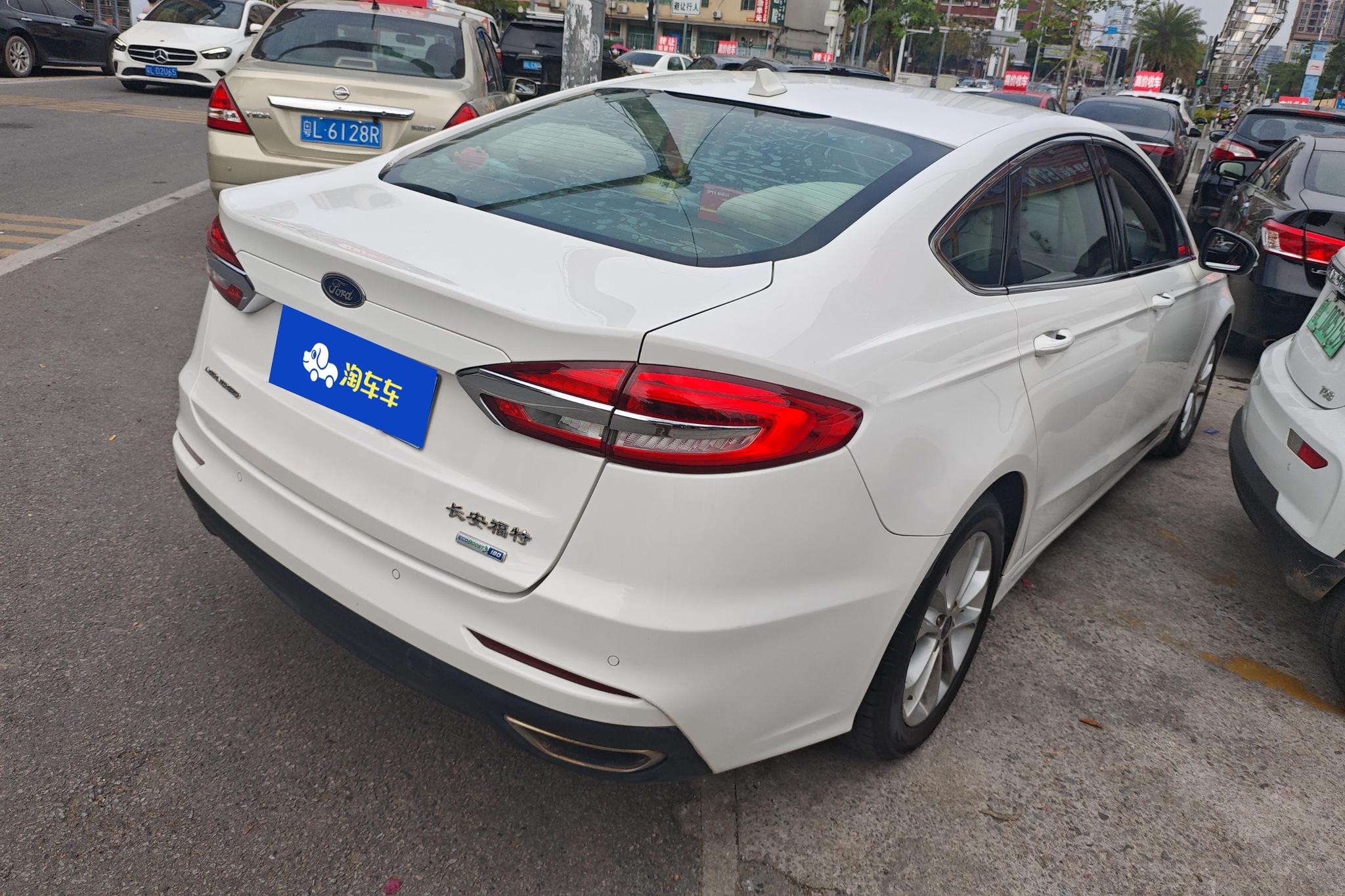 Ford Mondeo 2018 EcoBoost 180 Fashion V