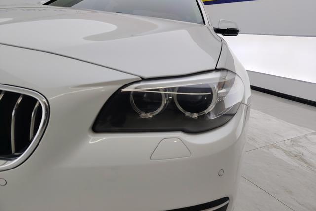 BMW 5 Series 2017 — фото 2