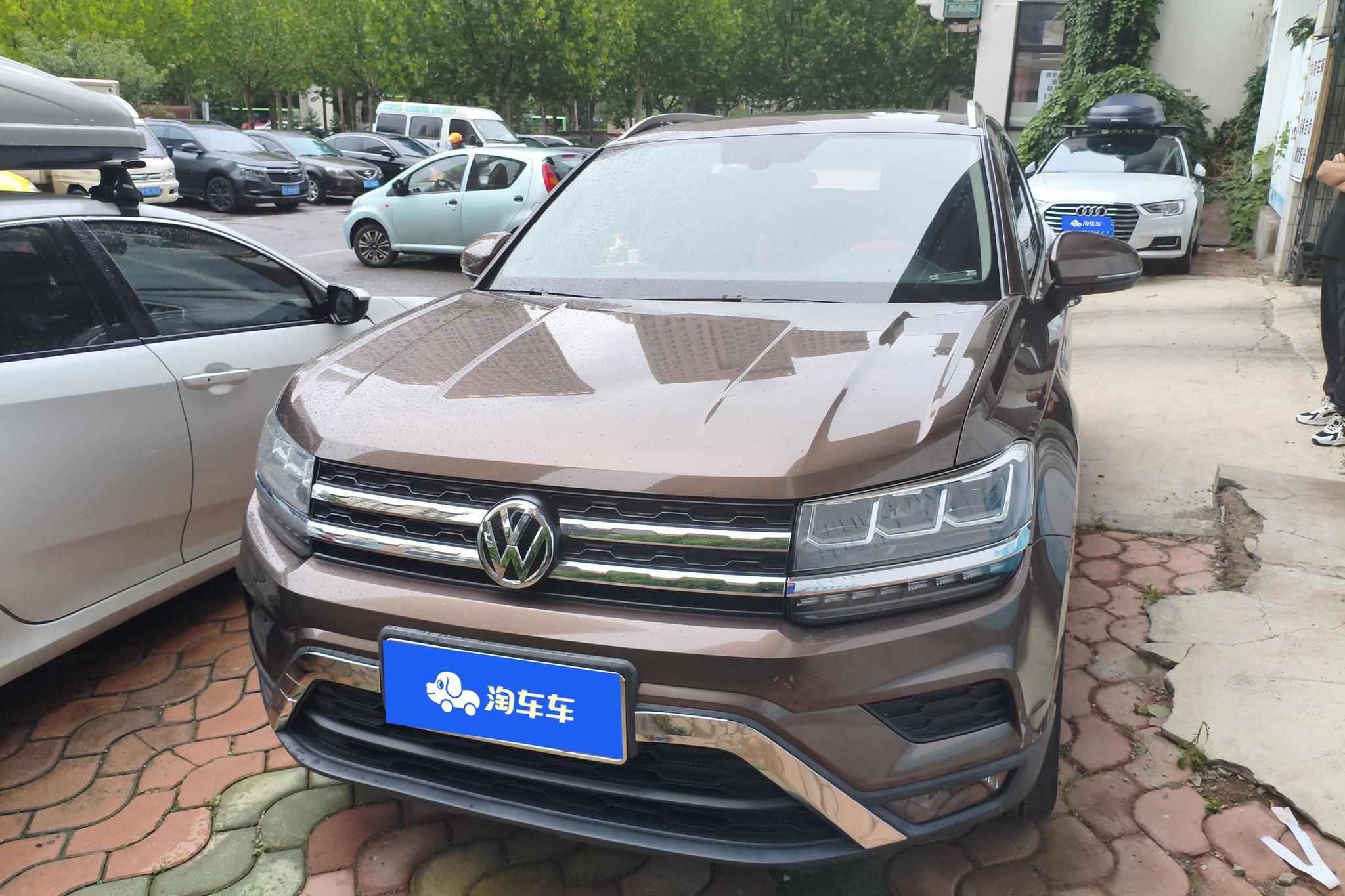 Volkswagen Tharu 2019 280TSI Comfort V