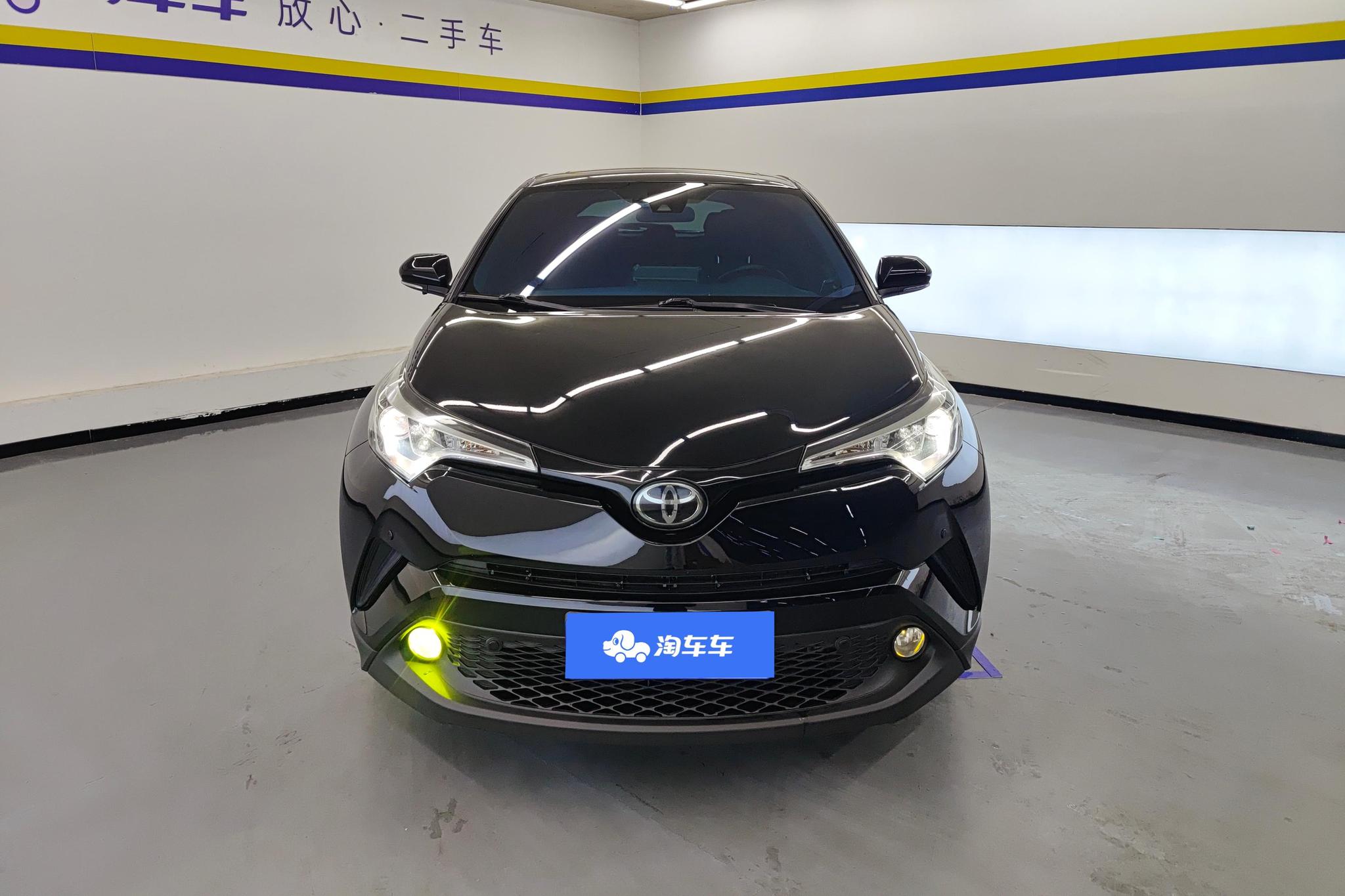 Toyota C-HR 2018 2.0L Lead V
