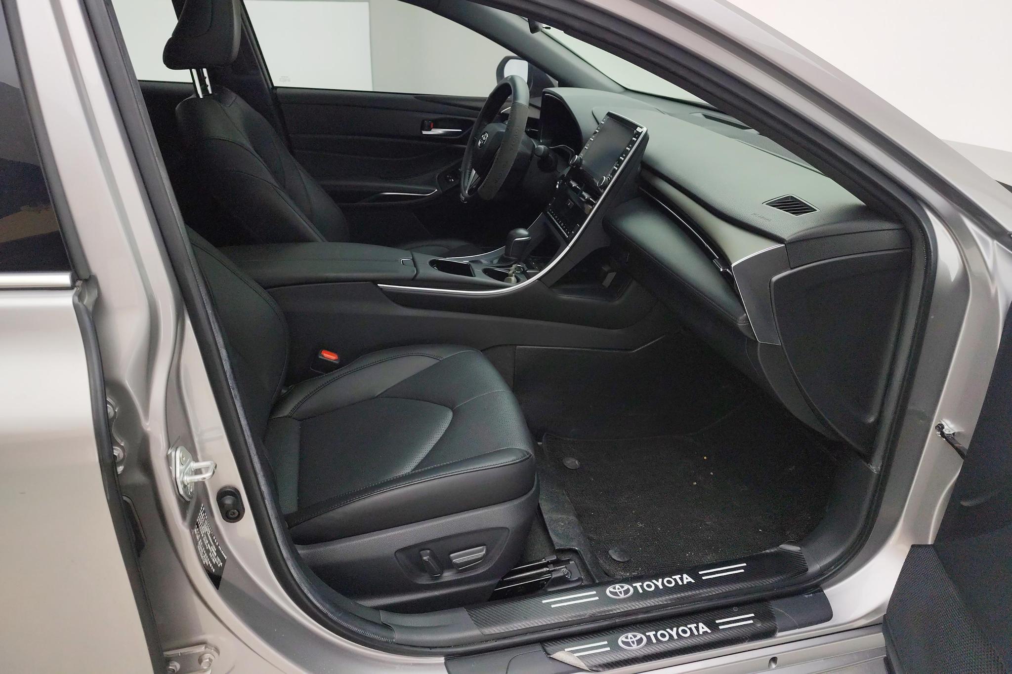 Toyota Avalon 2019 2.0L Luxury VI