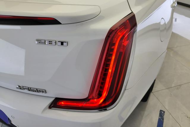 Cadillac XTS 2018 — фото 5
