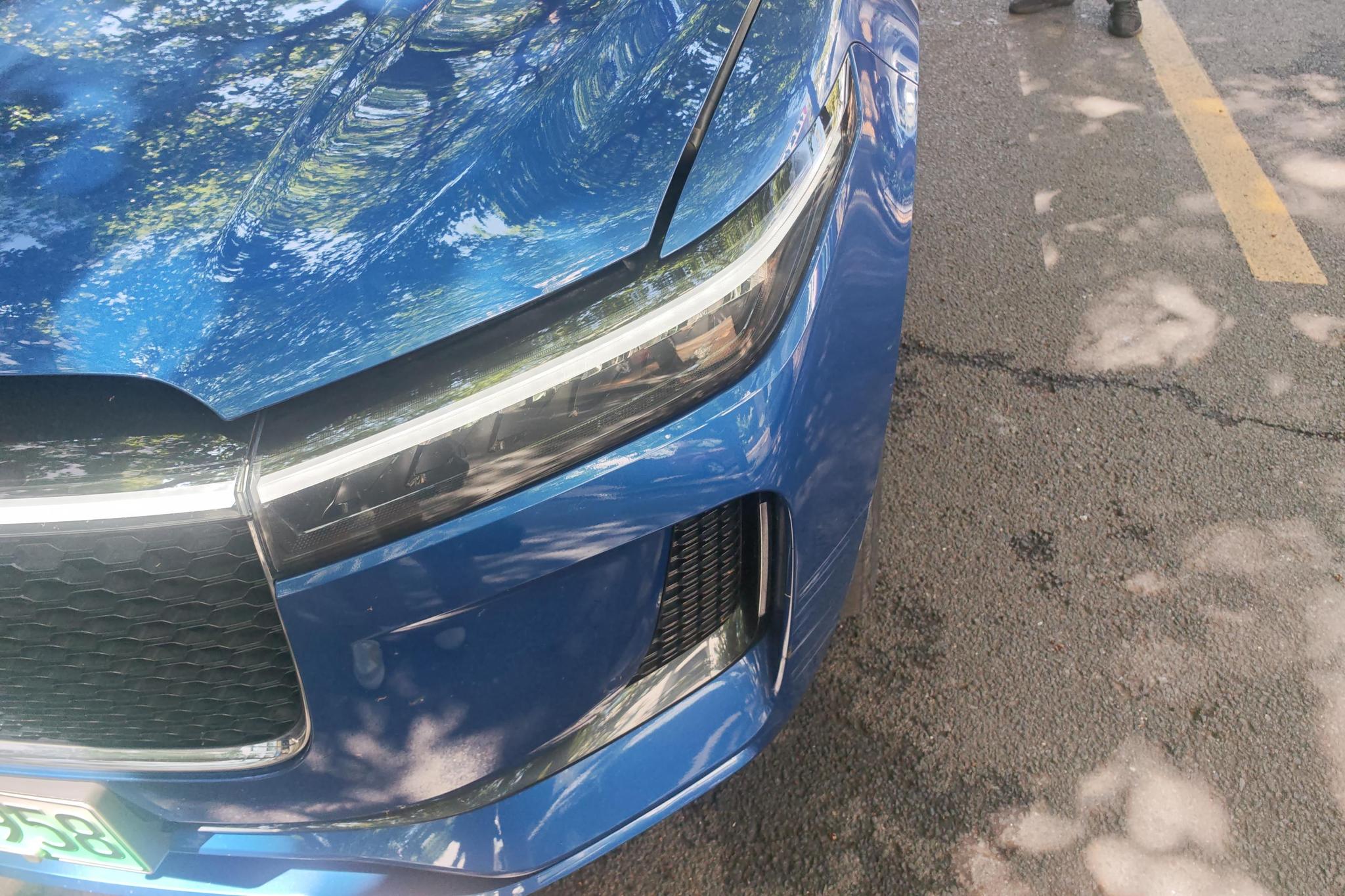 Li Auto ONE 2020 6 мест