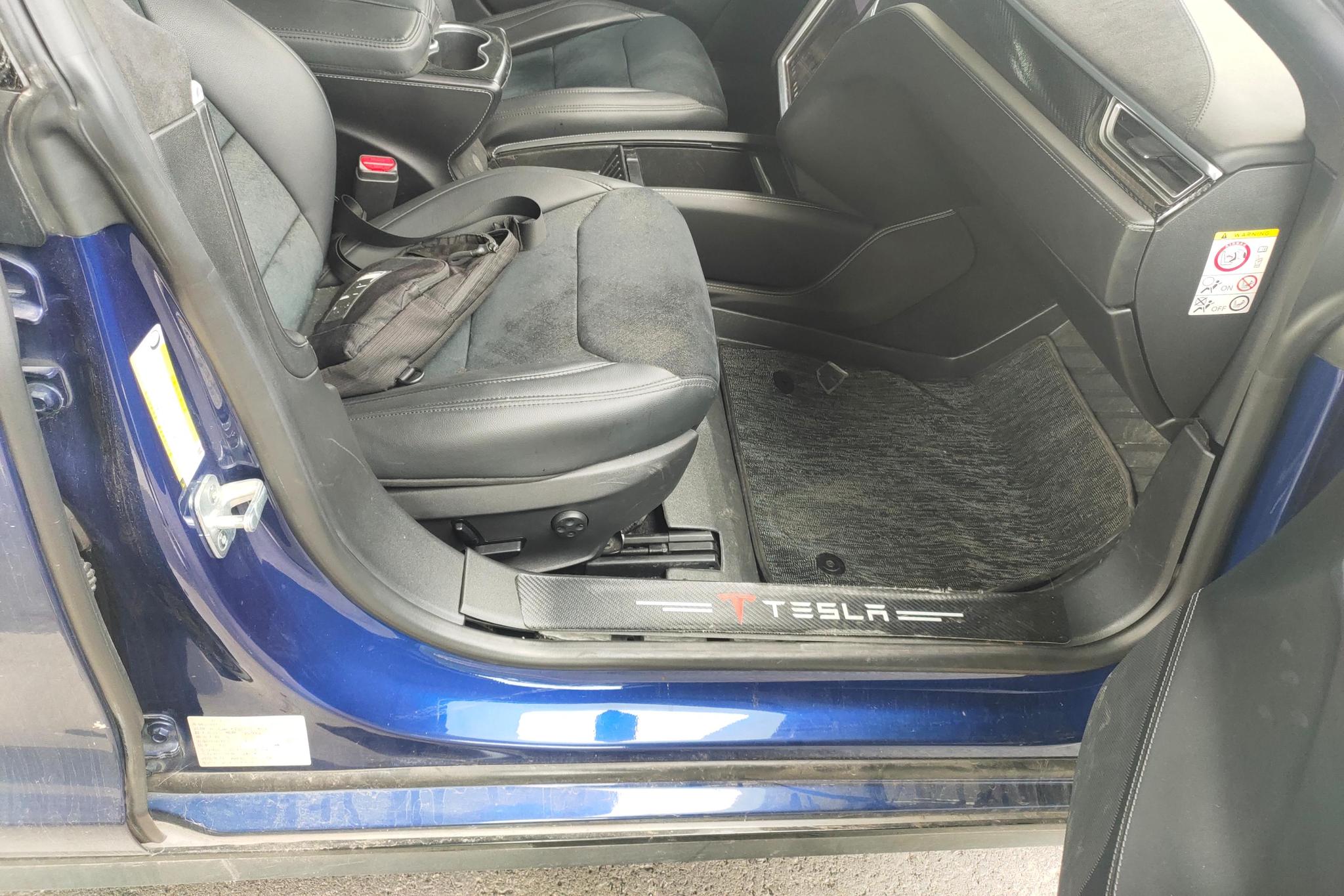 Tesla Model S 2015 P85D