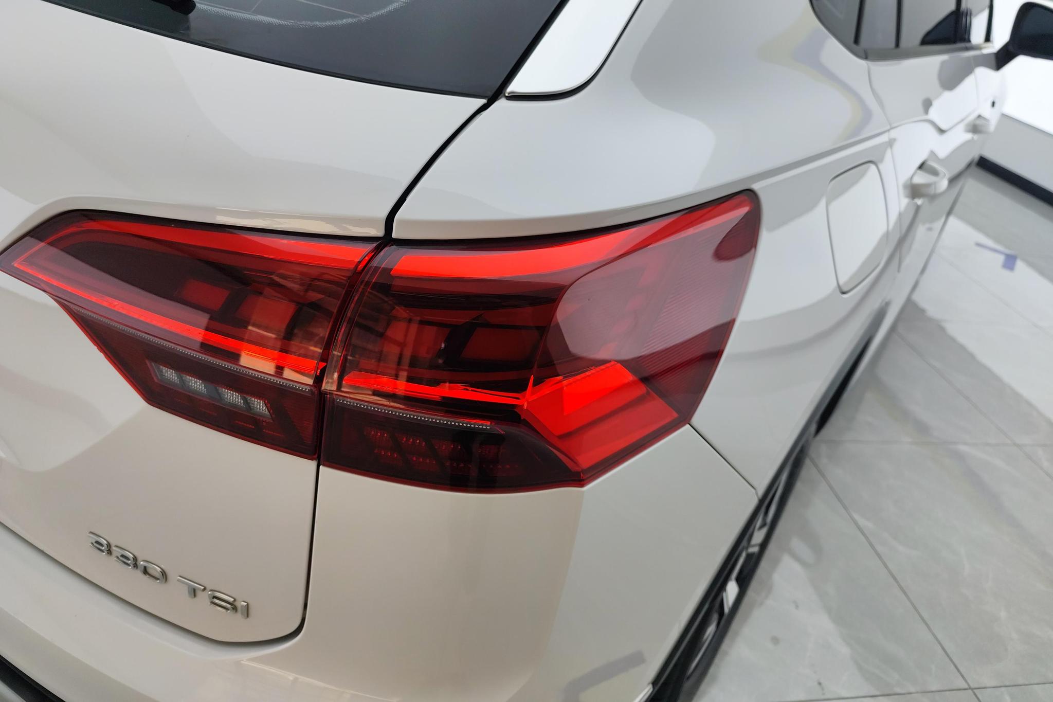 Volkswagen Tayron 2022 330TSI Luxury Smart Connect