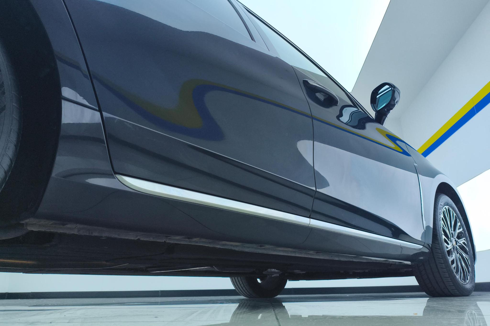 Hongqi H5 2024 2.0T AT