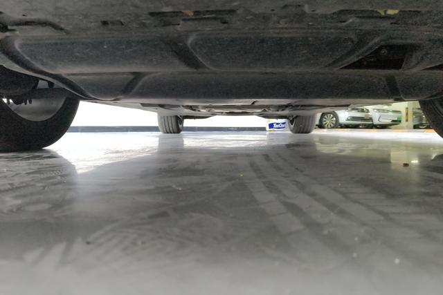 Volkswagen Golf 2024 Белый из Китая, фото 4