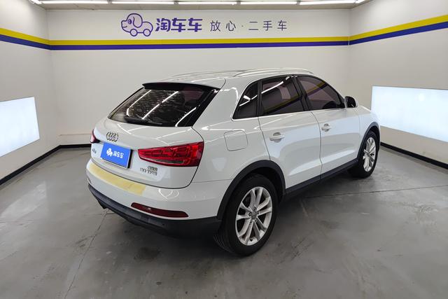 Audi Q3 2015 — фото 3