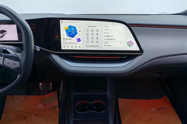 Red flag EH7 id 3810666 из Китая 7