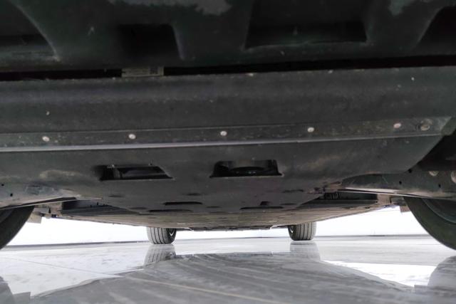 Red flag EH7 id 3810666 из Китая 16