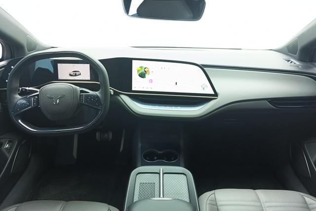 Red flag EH7 2024 Темно-серый из Китая, фото 5