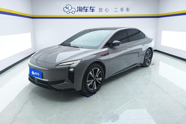 Red flag EH7 id 3803913 из Китая 17