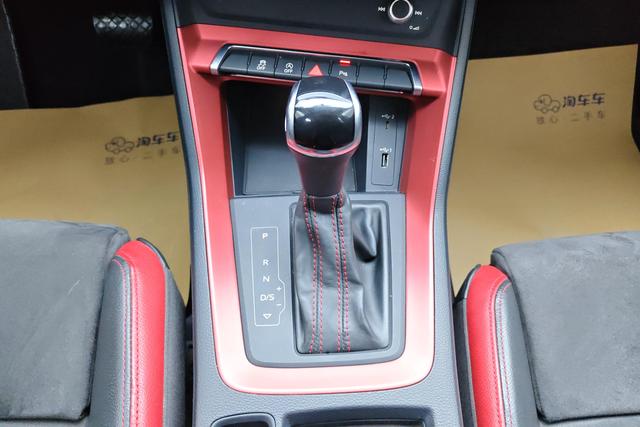 Audi Q3 2020 Синий из Китая, фото 2