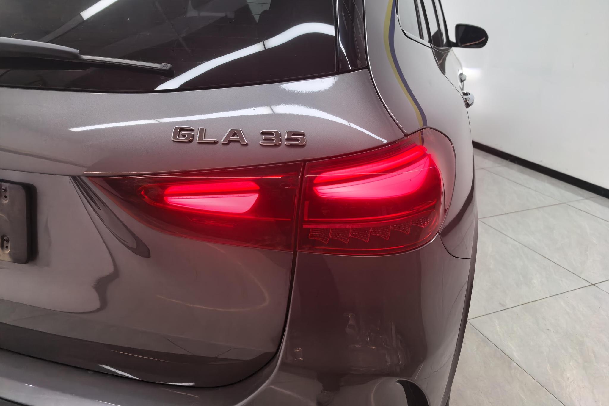 Mercedes-Benz GLA A MG GLA AMG 2024 AMG GLA 35 4MATIC
