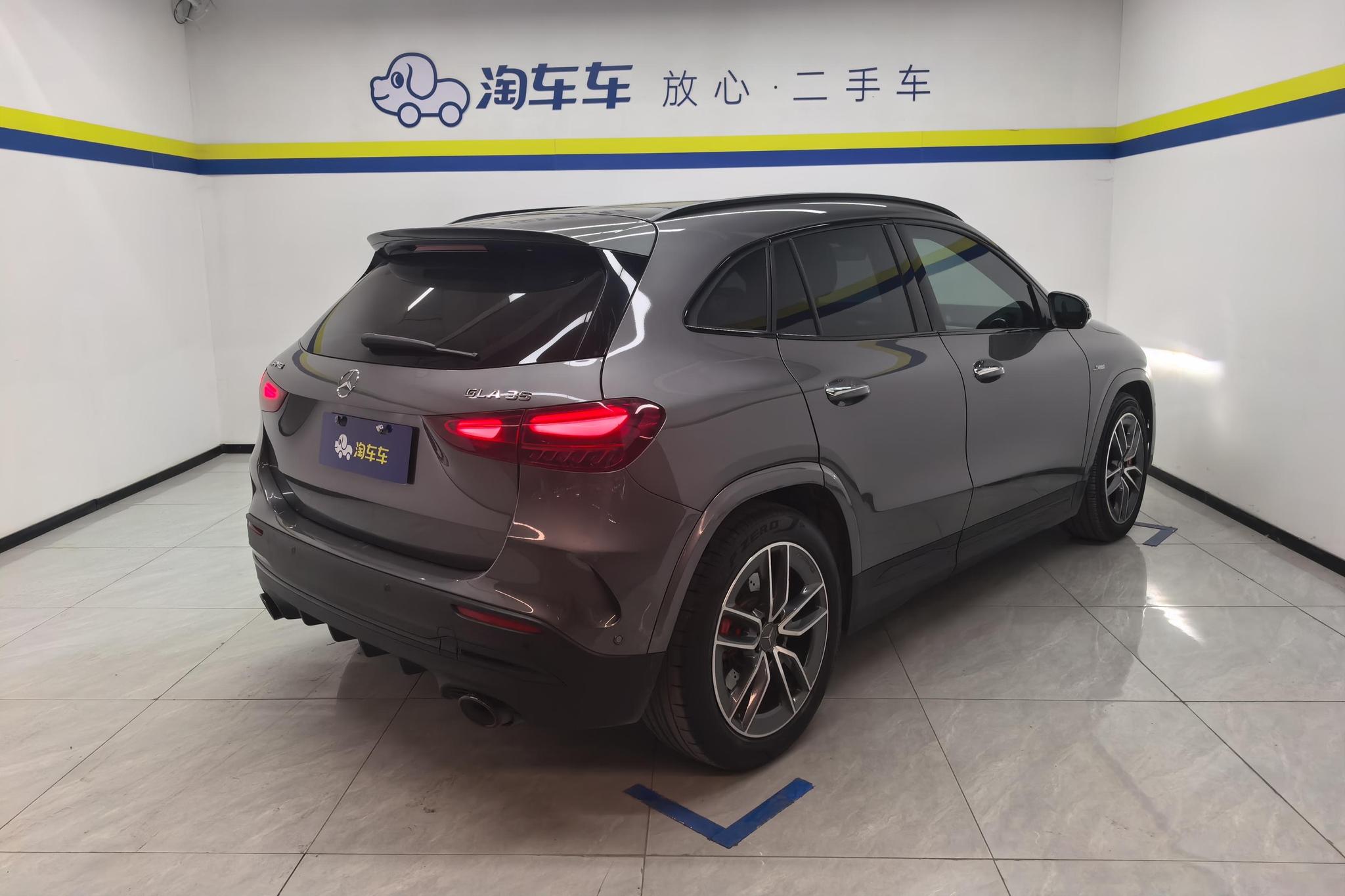 Mercedes-Benz GLA A MG GLA AMG 2024 AMG GLA 35 4MATIC