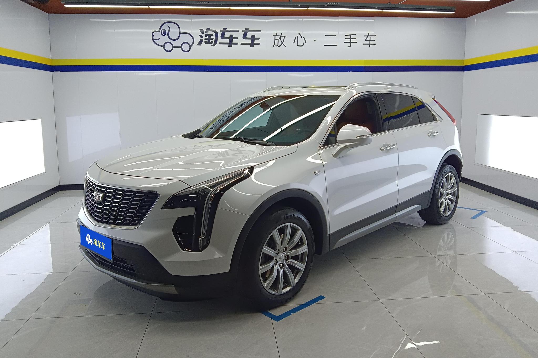 Cadillac XT4