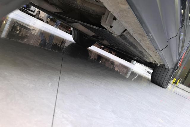 Lynk 06 2021 Синий из Китая, фото 3