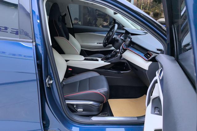 Lynk 06 id 3775219 из Китая 7