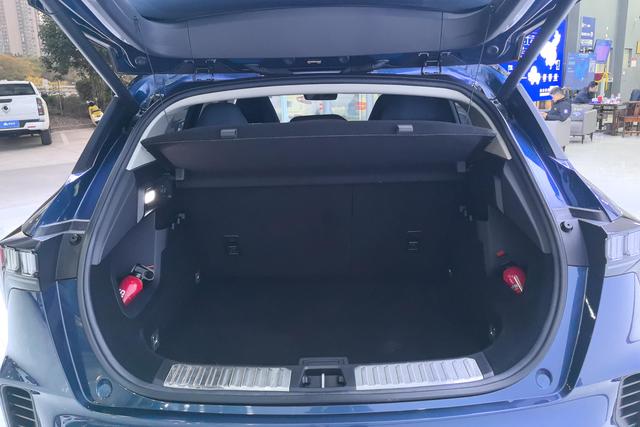 Lynk 06 id 3775219 из Китая 13