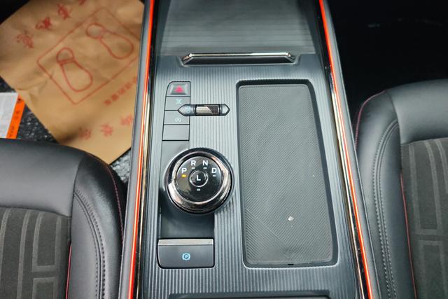 Ford Mondeo id 3857272 из Китая 14